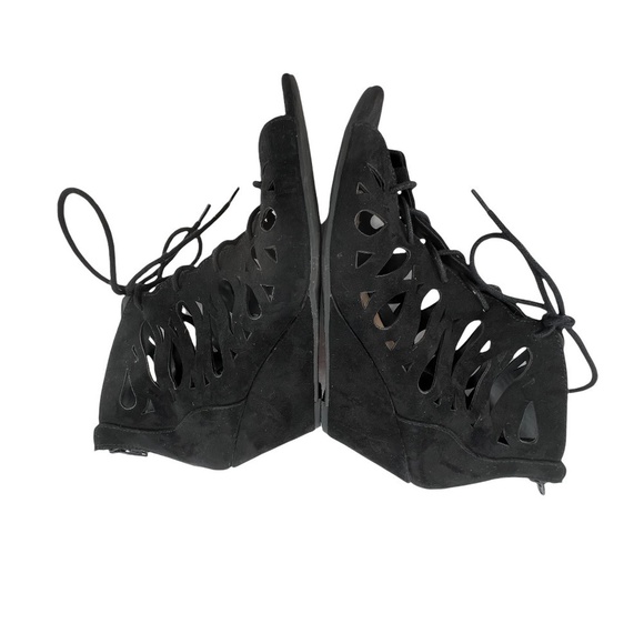 Material Girl Black Suede Hera Demi Wedge Gladiator Sandals Size 8 1/2 Women’s - Picture 5 of 9